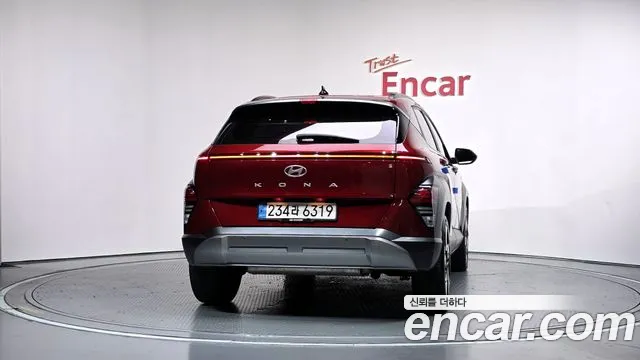 Hyundai Kona SX2 — Фото автомобиля 3