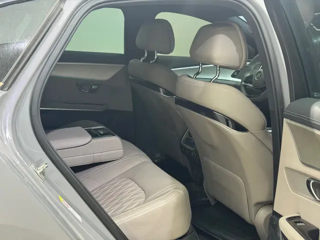 BYD Han — Фото автомобиля 6