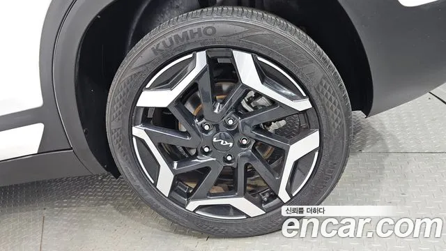 Kia Seltos Бензин 1.6 турбо 2WD — Фото автомобиля 20