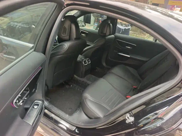 Mercedes-Benz Mercedes-Benz C-Class 2022 C 200 L Sport Version — Фото автомобиля 13