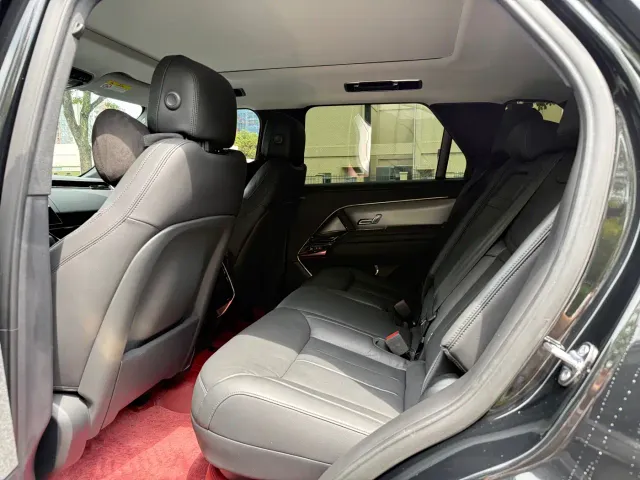 Land Rover Range Rover Sport — Фото автомобиля 10