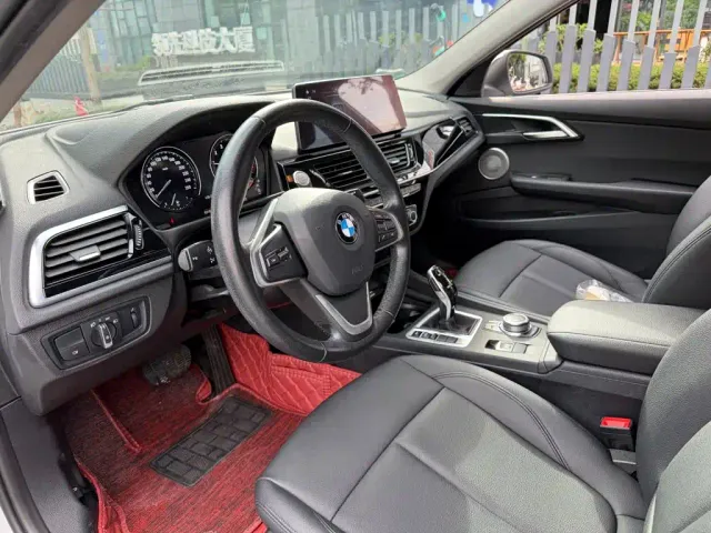 BMW 1 Series — Фото автомобиля 7