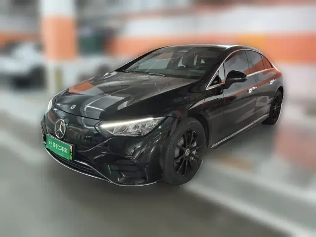 Фотография автомобиля — Mercedes-Benz EQE