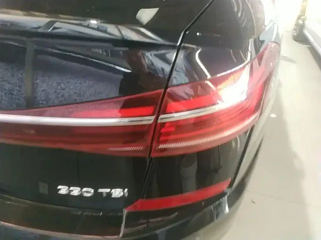 Volkswagen Passat — Фото автомобиля 7