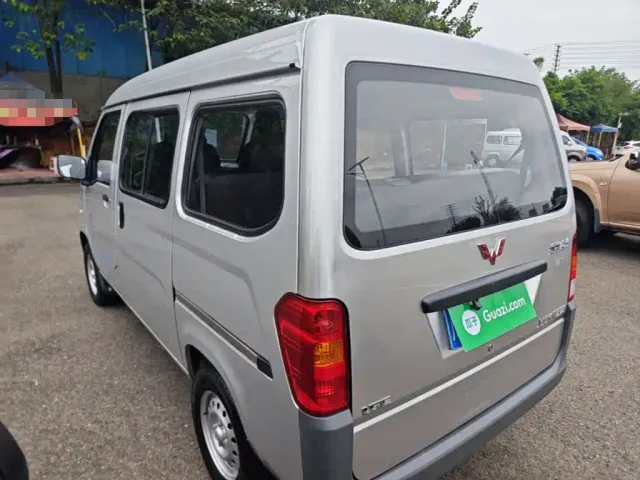 Wuling Zhiguang — Фото автомобиля 4