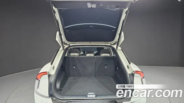Kia EV6 — Фото автомобиля 20
