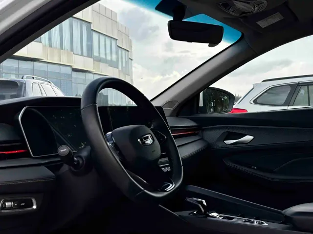 Geely Binrui — Фото автомобиля 9