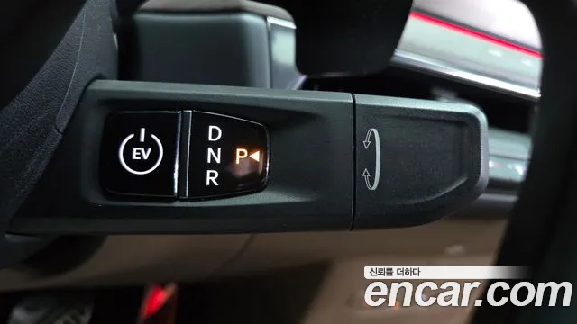 Kia EV9 — Фото автомобиля 12