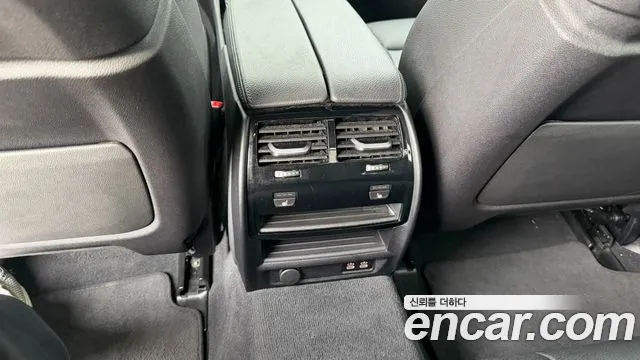 BMW 5-Series — Фото автомобиля 18