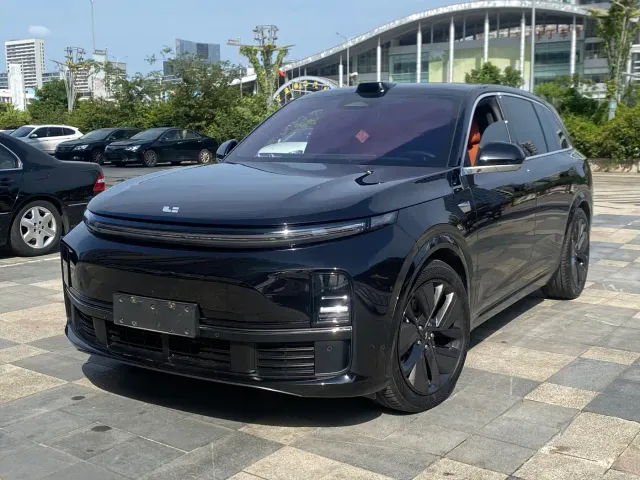 Фотография автомобиля — Li Auto L7