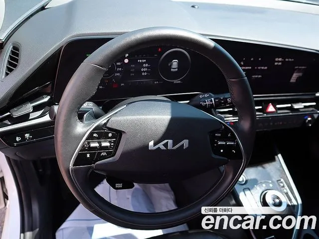 Kia Niro Niro (New) — Фото автомобиля 6
