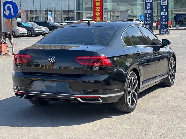 Volkswagen Magotan — Фото автомобиля 9
