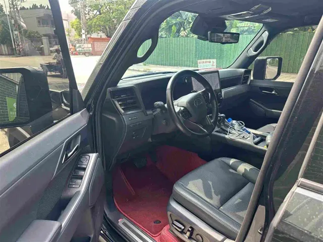 Lexus GX — Фото автомобиля 4