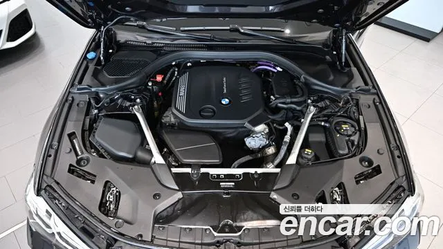 BMW 5-Series 5 серия (G30) 523d xDrive M Sport — Фото автомобиля 6
