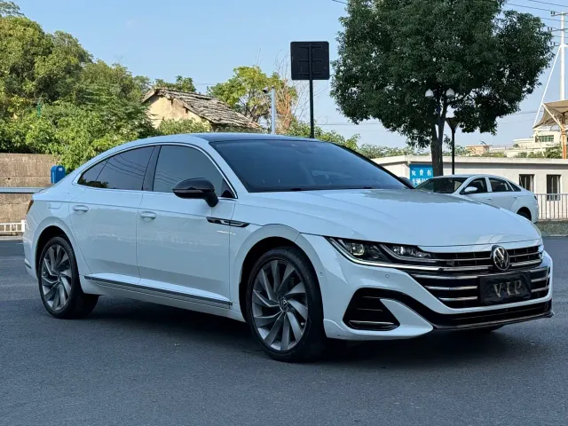 Volkswagen CC — Фото автомобиля 3