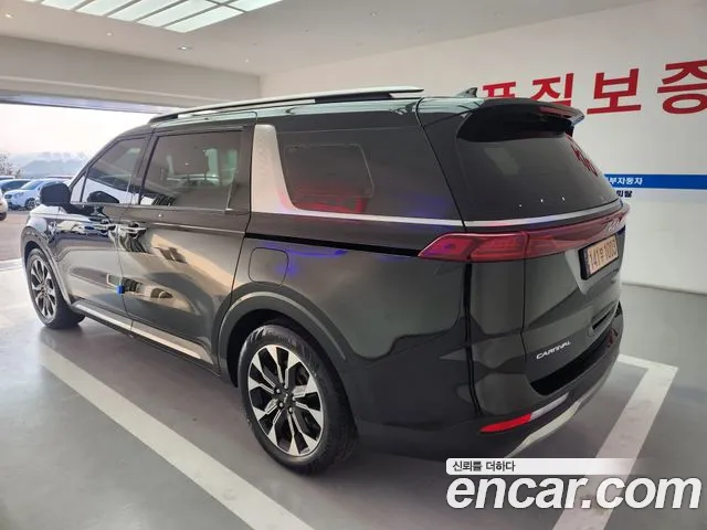 Kia Canival Carnival 4 поколение Бензин 9 мест Signature — Фото автомобиля 5