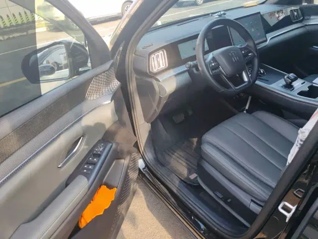 BYD Song Pro — Фото автомобиля 17
