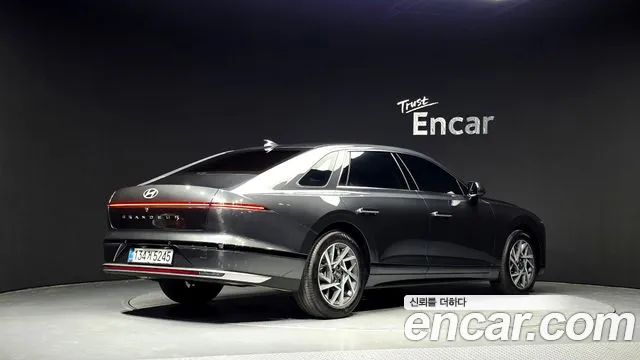 Hyundai Grandeur GN7 — Фото автомобиля 2