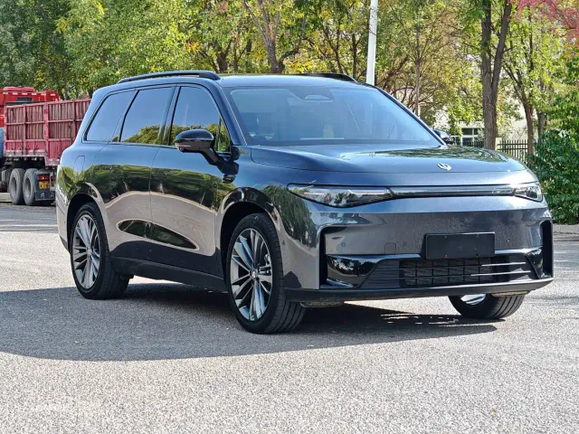 Leapmotor C16 — Фото автомобиля 3