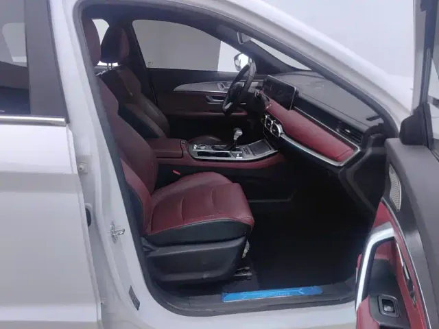 Jetour X70 Plus — Фото автомобиля 8
