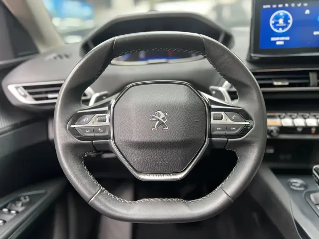 Peugeot 4008 — Фото автомобиля 10
