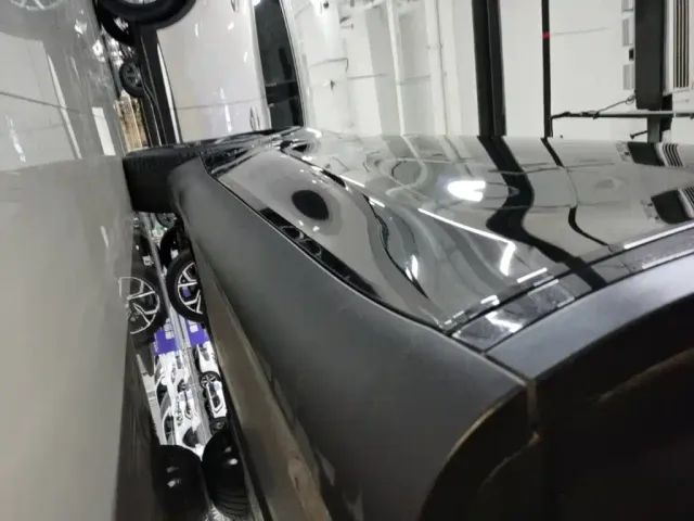 Tesla Model Y — Фото автомобиля 20