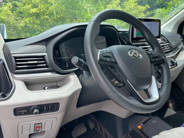 Maxus Xintu V90 — Фото автомобиля 13
