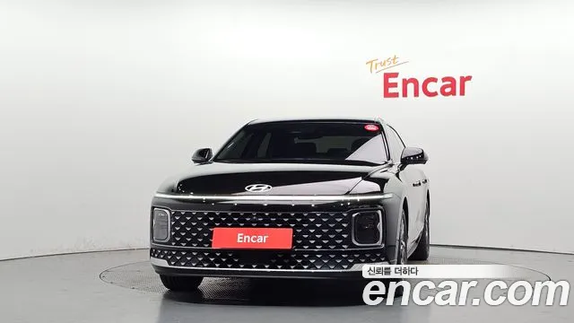 Hyundai Grandeur GN7 — Фото автомобиля 3