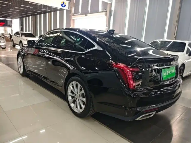 Cadillac CT5 — Фото автомобиля 4