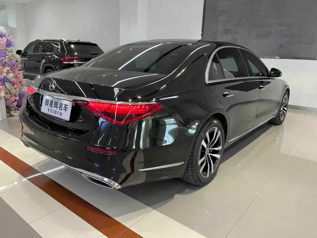 Mercedes-Benz S-Class — Фото автомобиля 5