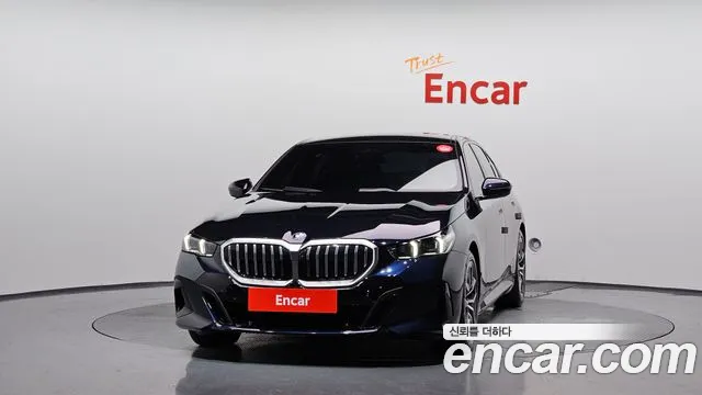 BMW 5-Series 5 серия (G60) 523d M Sport — Фото автомобиля 3