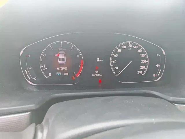 Honda Accord — Фото автомобиля 4