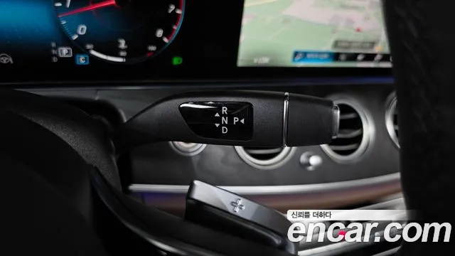 Mercedes-Benz E-Class W213 — Фото автомобиля 9