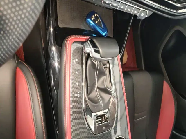 Changan Oushang X5 — Фото автомобиля 13
