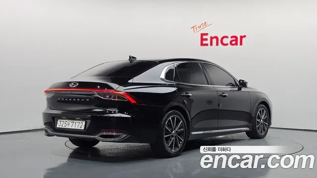 Hyundai Grandeur New — Фото автомобиля 2