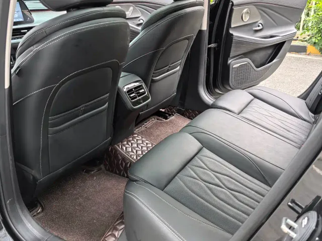 Chery Arrizo 8 — Фото автомобиля 12
