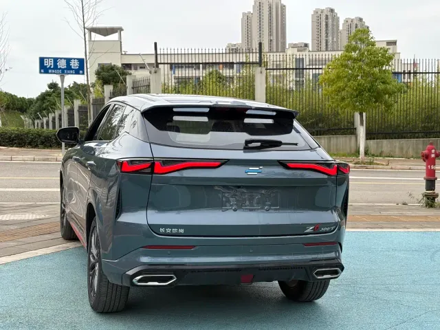 Changan Z6 — Фото автомобиля 11