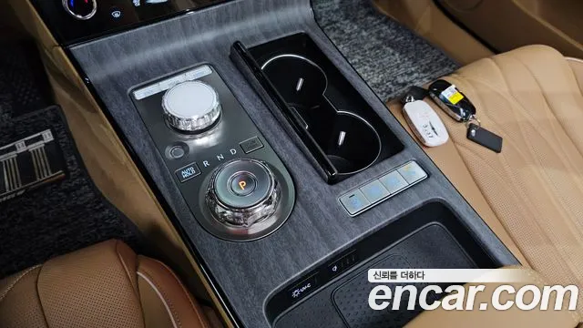 Genesis G80 Бензин 2.5 турбо 2WD — Фото автомобиля 8