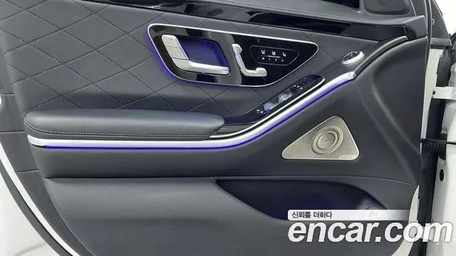 Mercedes-Benz S-Class — Фото автомобиля 15