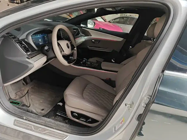 BYD Han — Фото автомобиля 14
