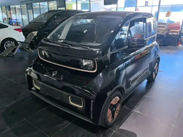Фотография автомобиля — Baojun KiWi EV