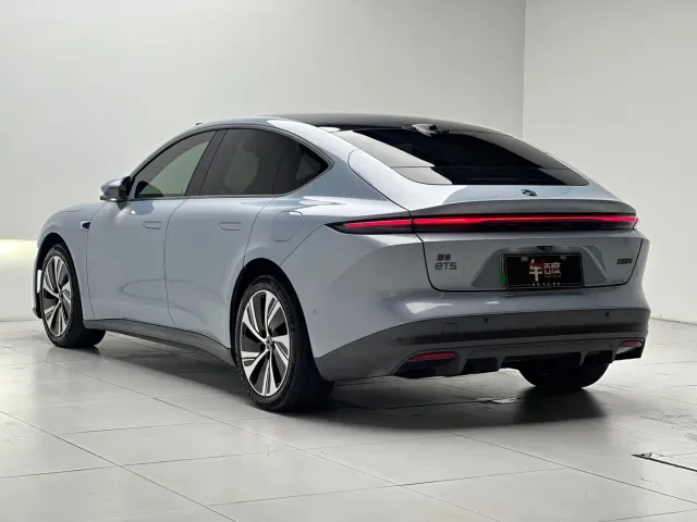 Nio ET5 — Фото автомобиля 4