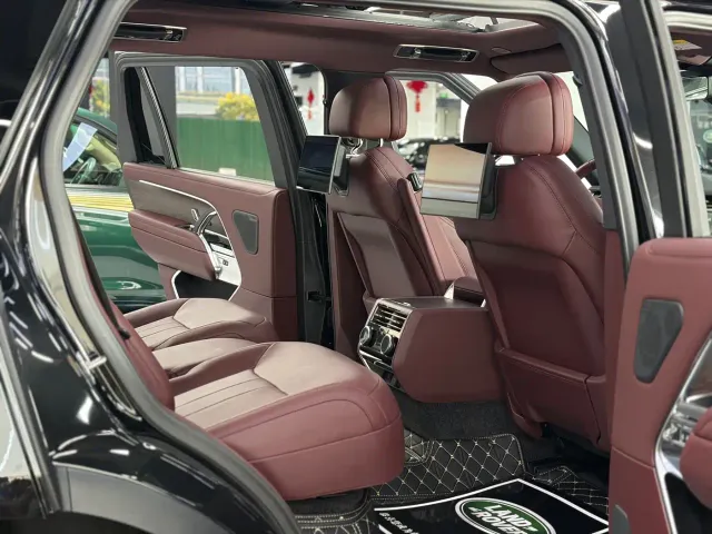 Land Rover Range Rover — Фото автомобиля 16