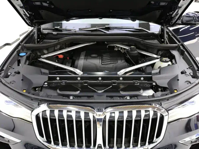 BMW X7 — Фото автомобиля 26