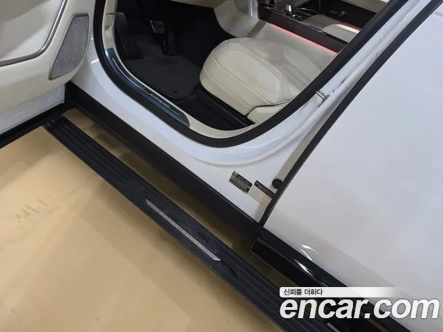 Land Rover Range Rover — Фото автомобиля 8