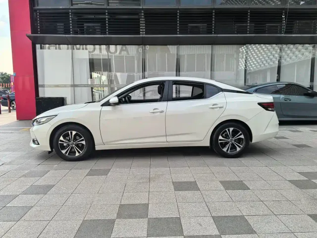 Nissan Sylphy — Фото автомобиля 4
