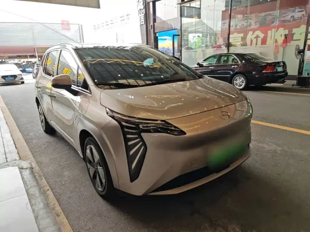 GAC Aion Y — Фото автомобиля 3