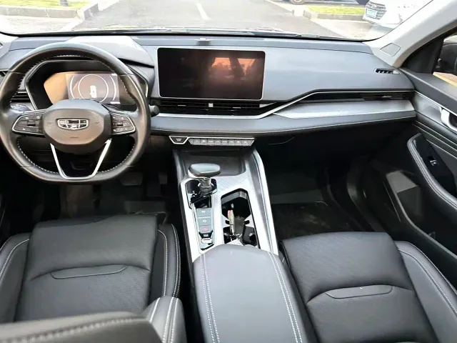Geely Xingrui — Фото автомобиля 14