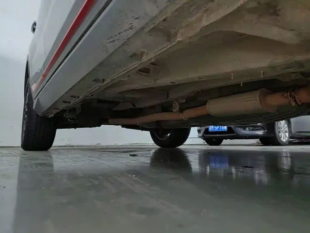 Geely Boyue — Фото автомобиля 20