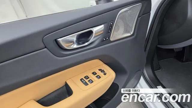 Вольво XC60 B5 Ultra Bright — Фото автомобиля 29
